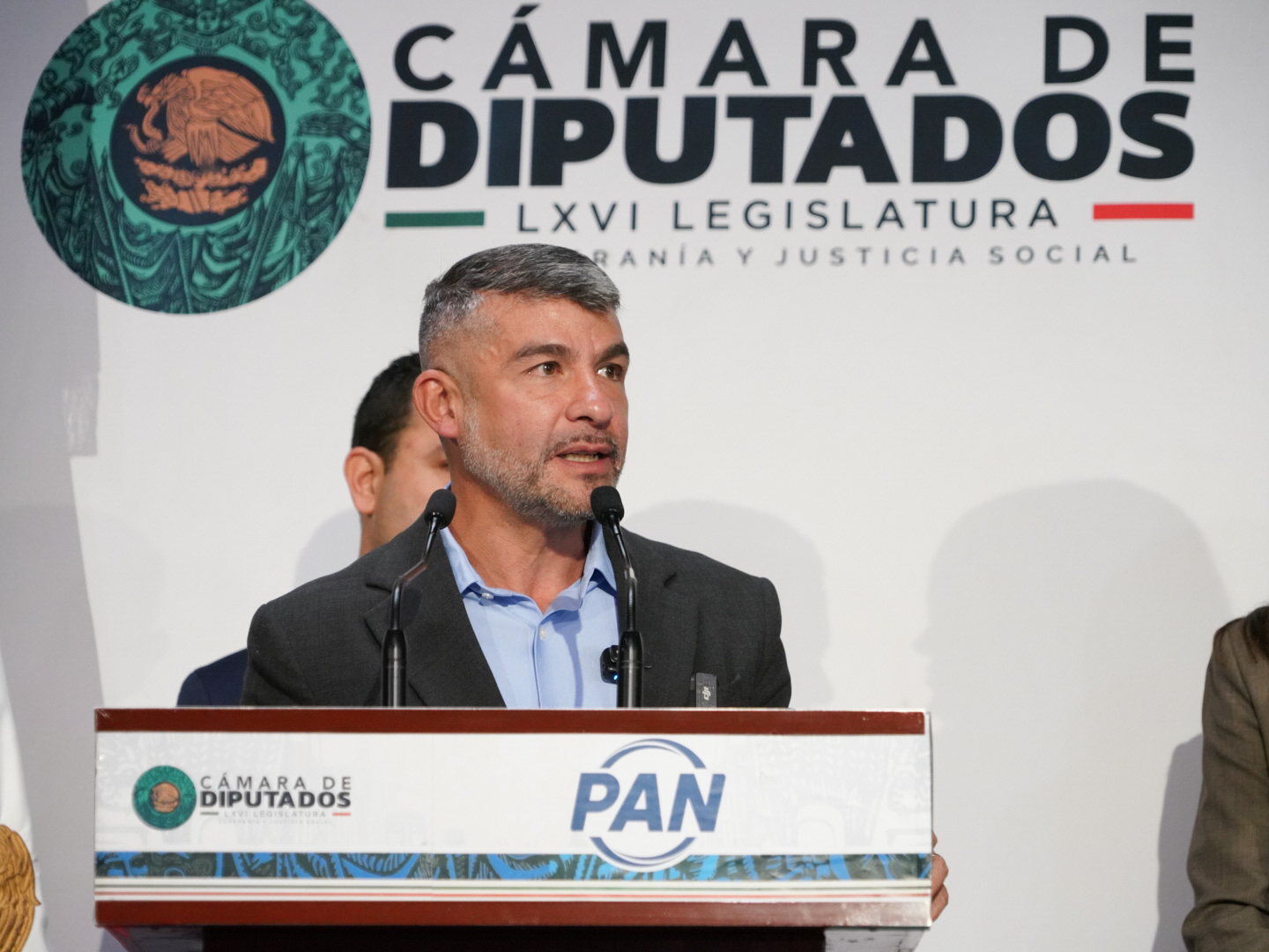 Pide ANAC a diputados aprobar fondo federal de escuelas para municipios y alcaldías